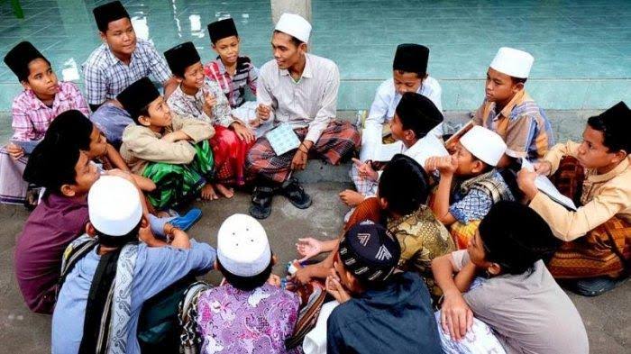 Ilustrasi Kegiatan Pondok Pesantren